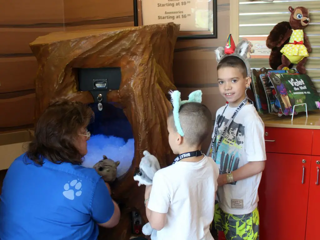Great Wolf Lodge Creation Station