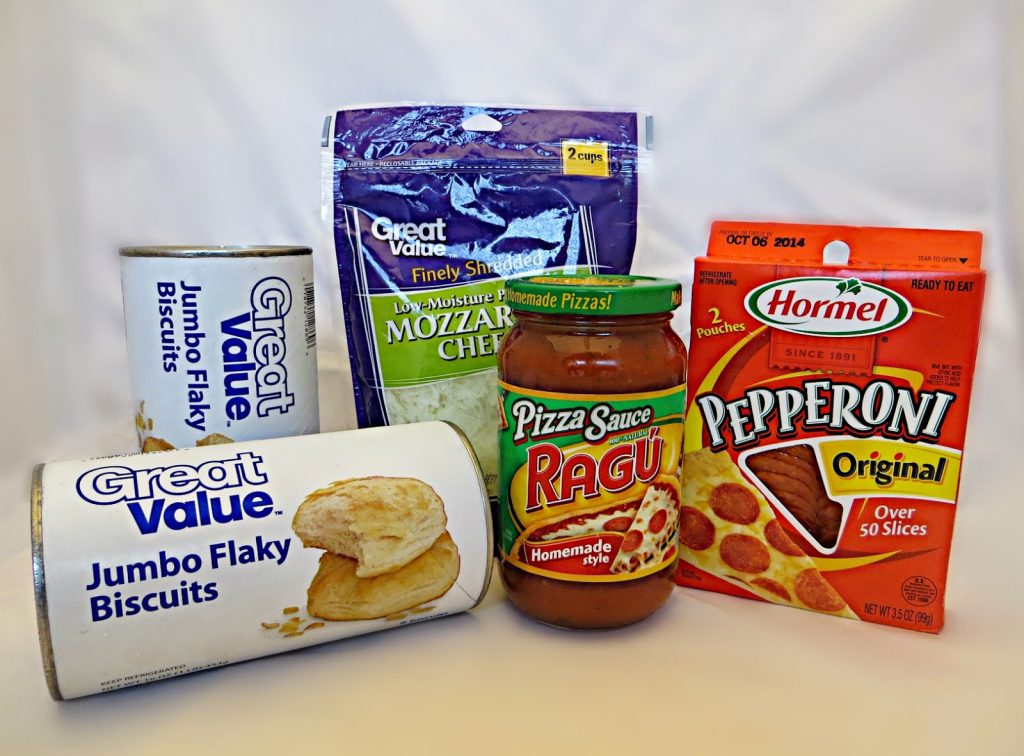 Ingredients to Make Mini Pizzas with Biscuits