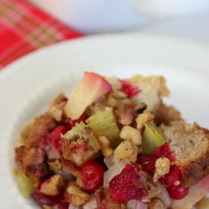 Cranberry Apple Walnut Stuffing Recipe