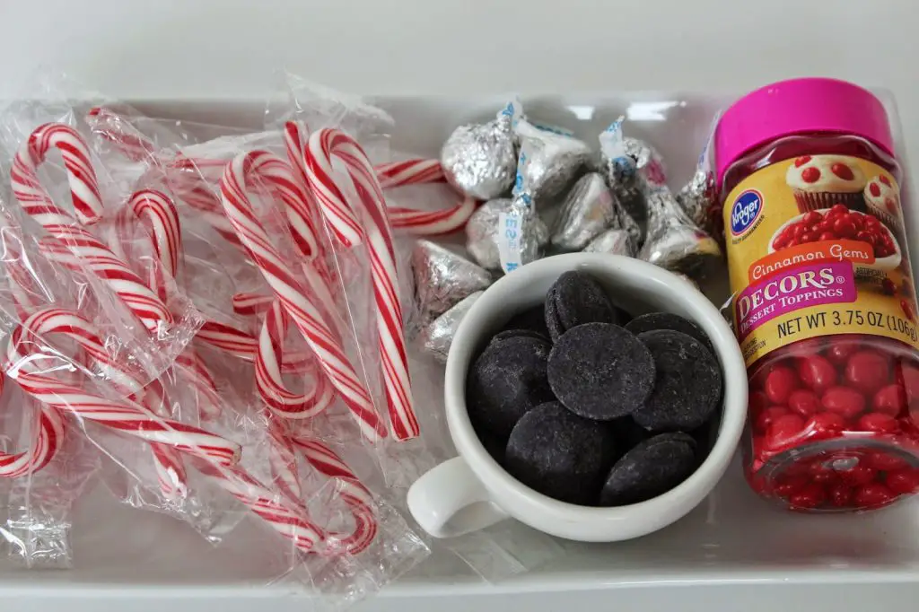 Candy Cane Reindeer Ingredients