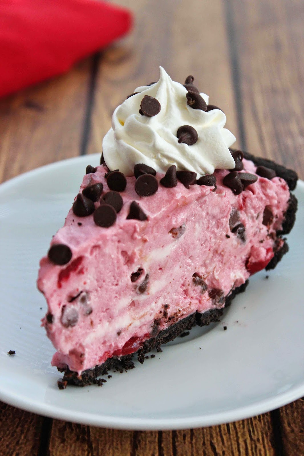 Easy And Delicious No Bake Cherry Chocolate Chip Pie Recipe   IMG 6228 1 