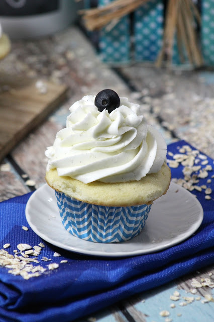 Blueberry Filled Cupcakes Recipe - The Mommyhood Life
