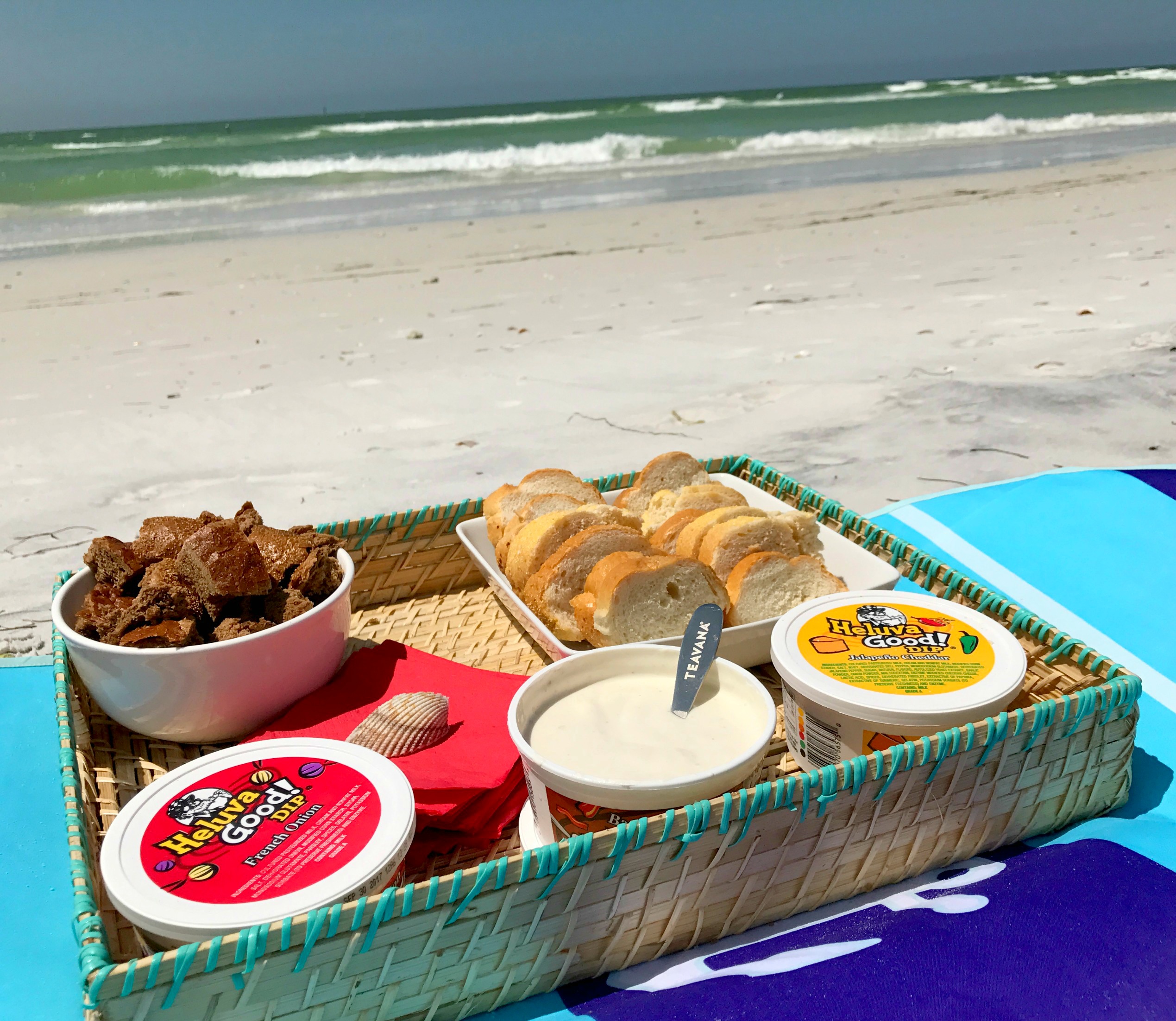 The Perfect Beach Snack Ideas – A Delicious Bread Tray