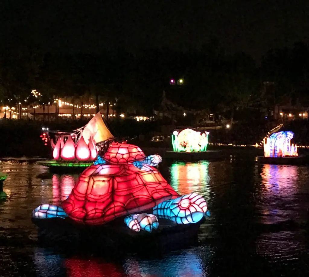River of lights Animal Kingdom Attractions Night Show