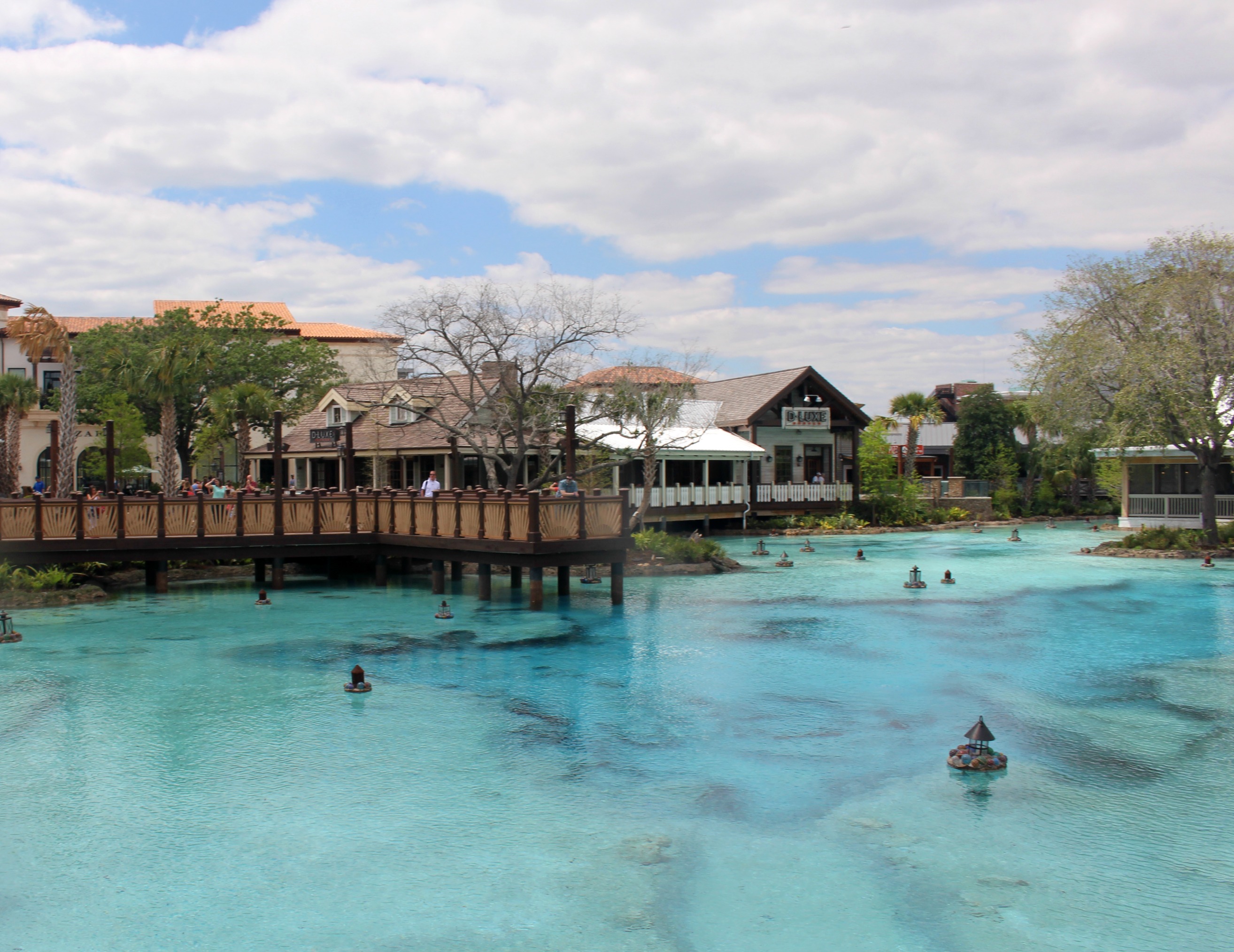 What to do at Disney Springs! Food, Shopping, and Fun