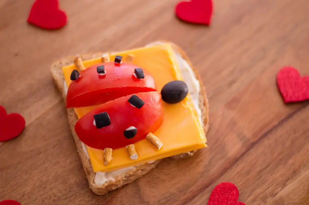 ladybug open-faced sandwich recipe