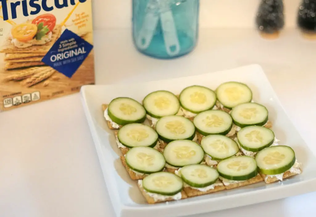 Triscuit Sandwiches Cucumber and italian