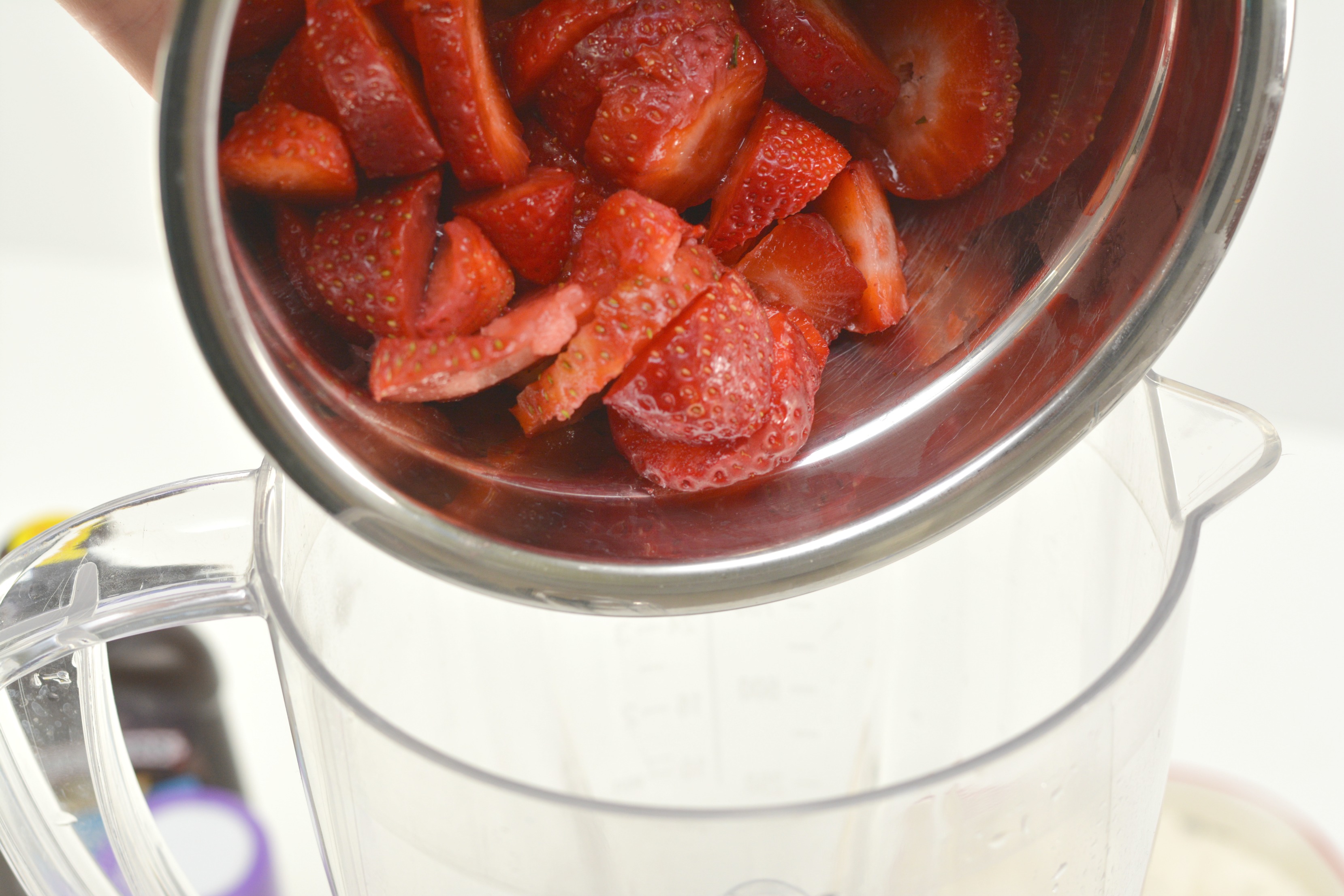 fresh-strawberry-pops-recipe