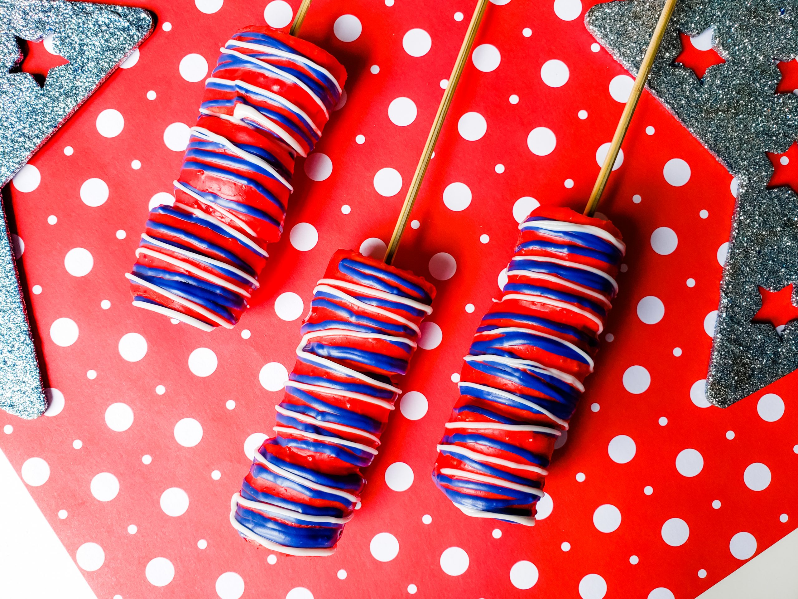4th of July Chocolate Covered Marshmallow Pops Patriotic Recipe
