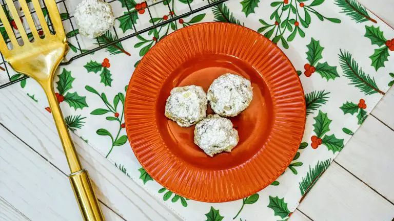 Buttery Soft Classic Snowball Cookies Recipe
