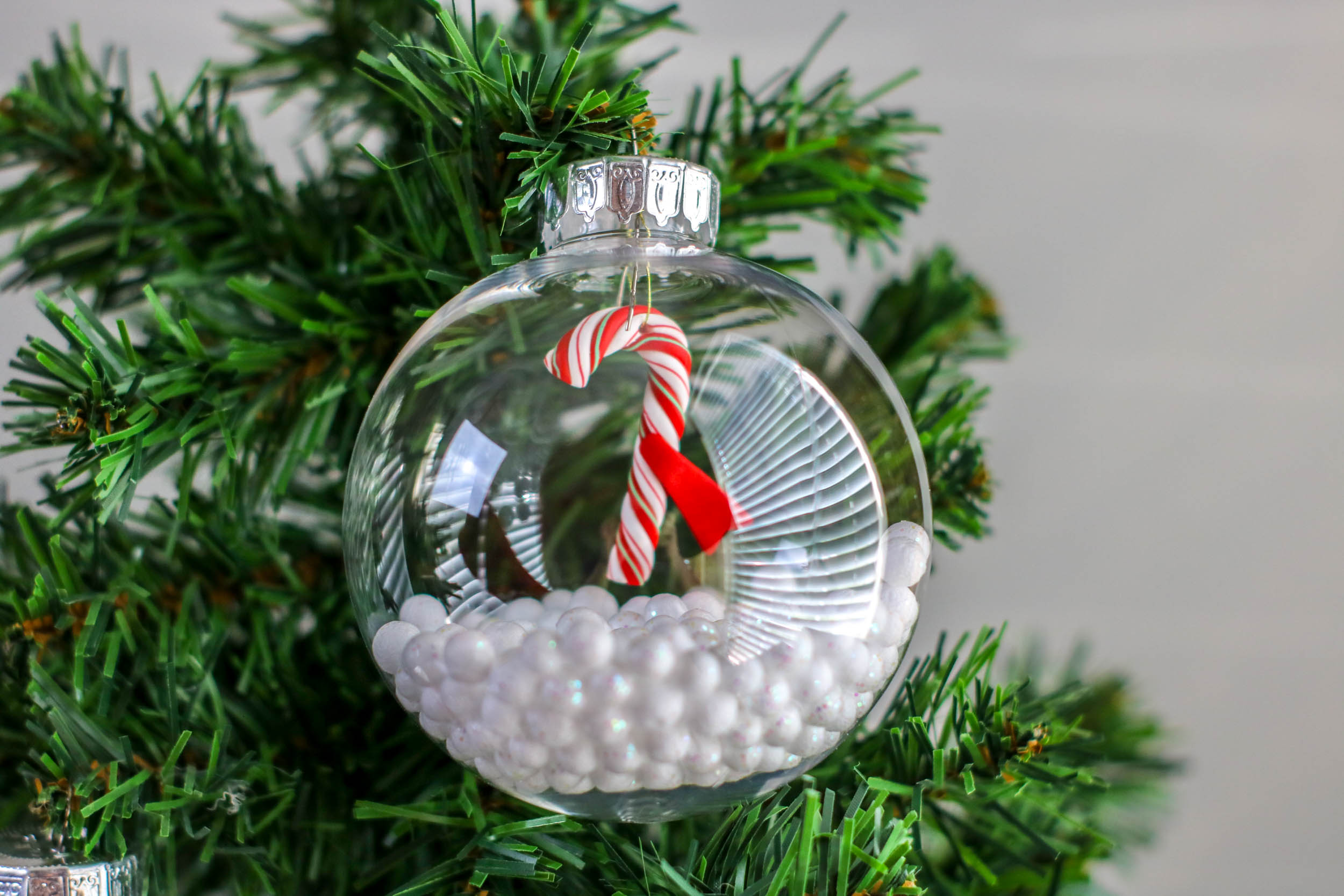 Creative Hobbies Round Clear Plastic Ball Ornaments Pack of 12 83mm 