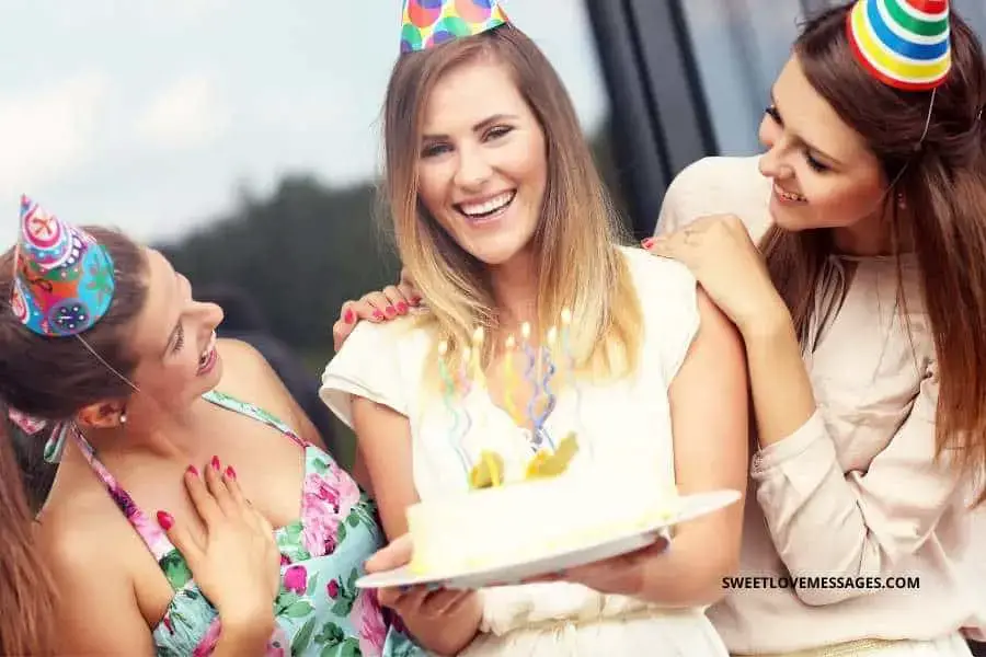 10 Ways to Surprise Your Sister on Her Birthday