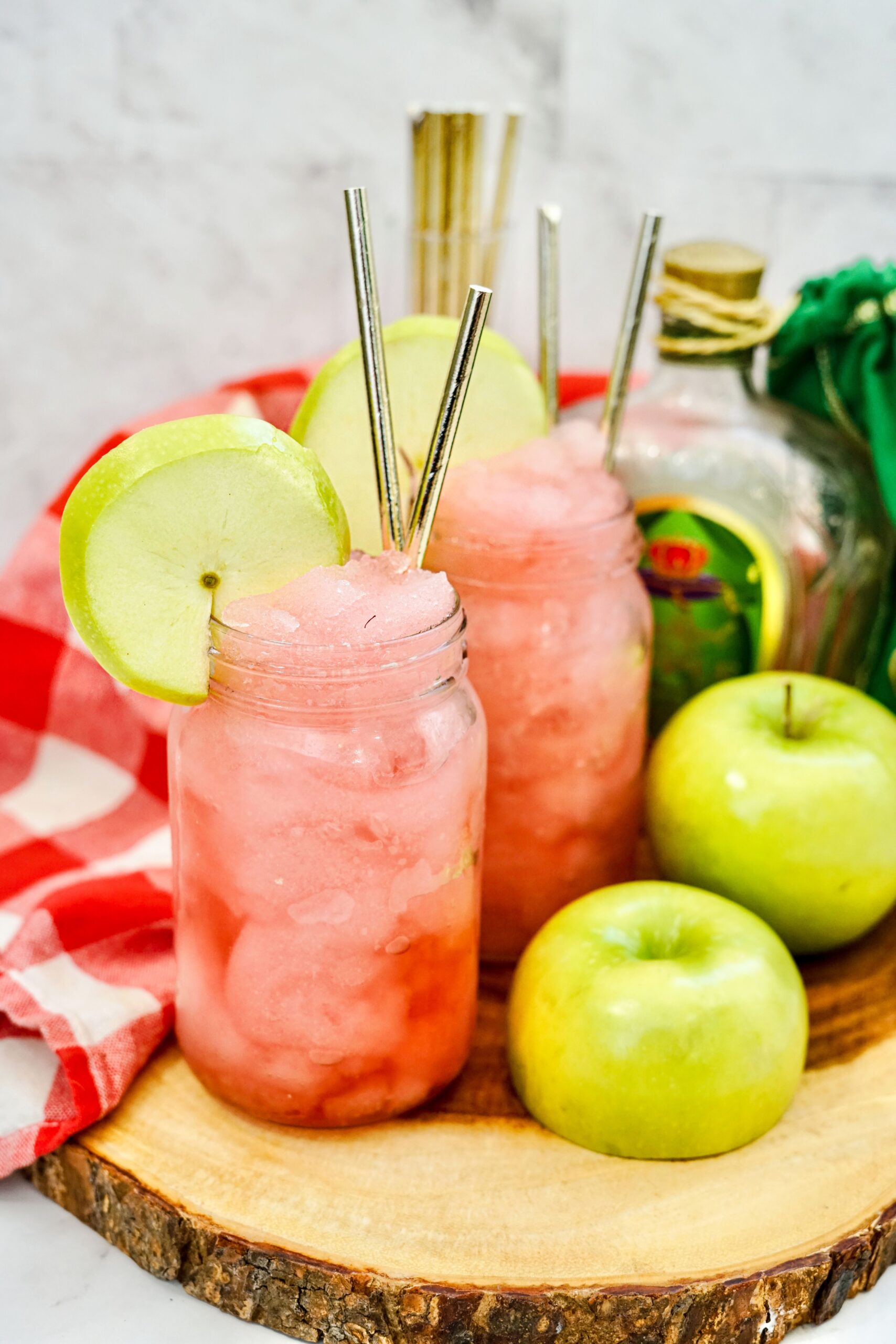 Crown Apple Slush Recipe A Refreshing Twist on a Classic Cocktail