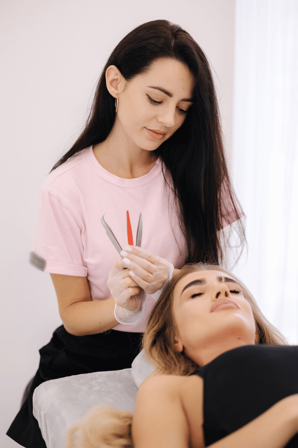 The Essential Steps to Becoming a Brow Lamination Expert